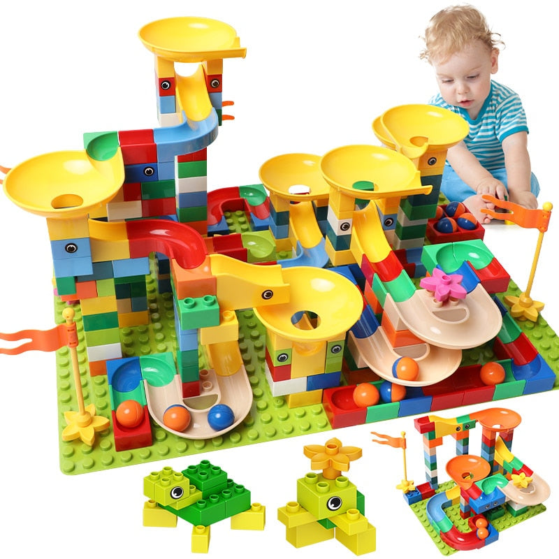 Jouets bébé 6-9 mois : guide des meilleurs jeux d'éveil