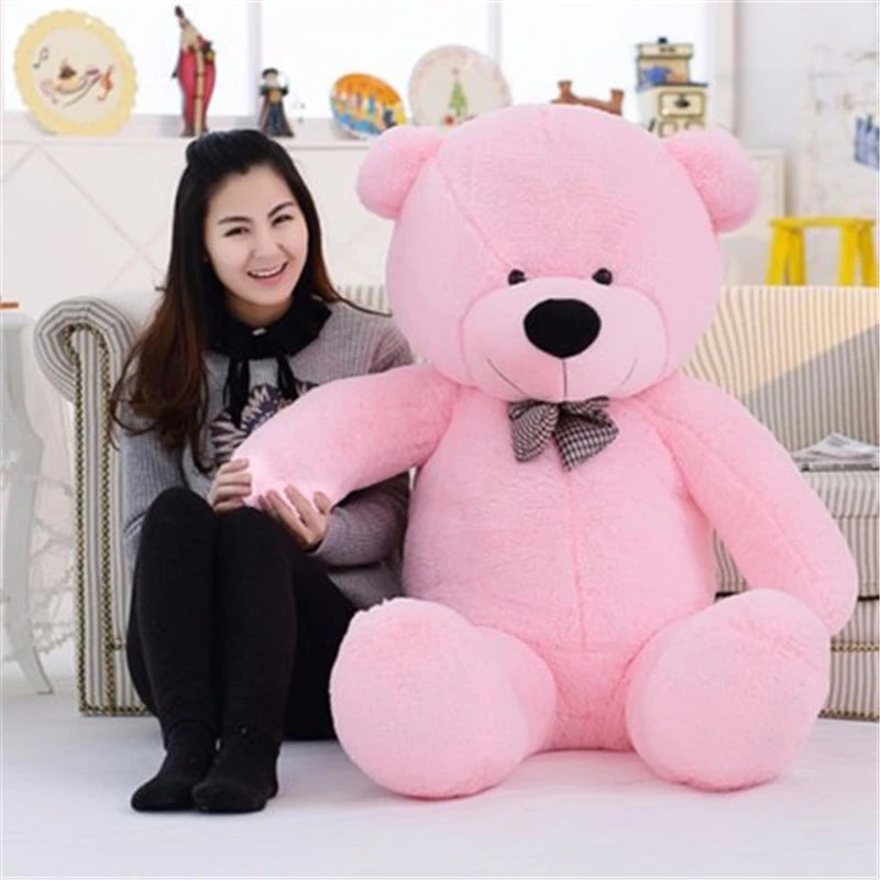 "Un ours en peluche moelleux pour des câlins sans fin.