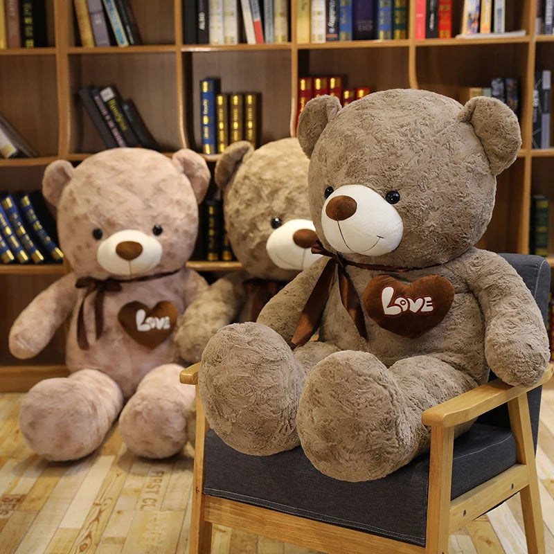 Un ours en peluche tout doux, parfait pour rassurer